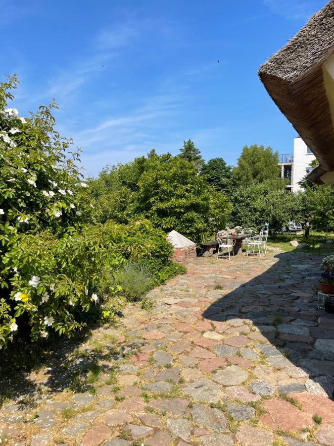 Oaza Pod Strzecha Klimatyczny Dom Z 3 Sypialniami Na Wylacznosc Z Kominkiem I Duzym Ogrodem Устроне-Морське Екстер'єр фото